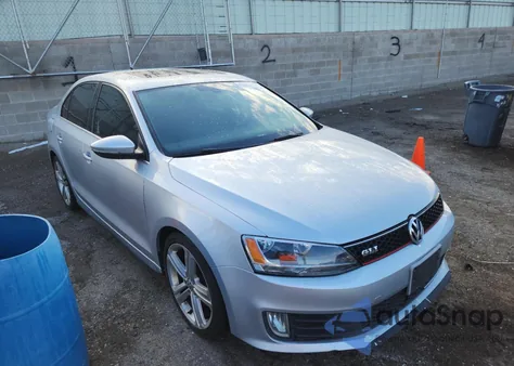 2015 Volkswagen Jetta Gli из США, поврежденный, VIN 3VW5T7AJ5FM277260